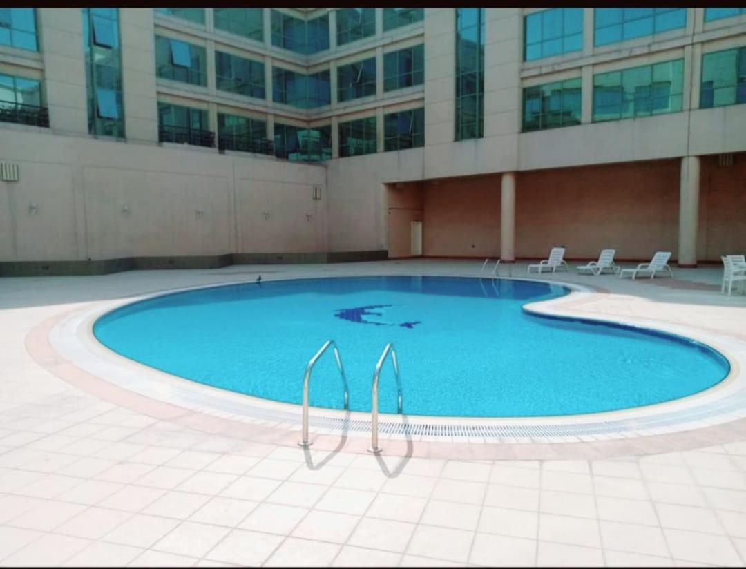 Havana Holiday Homes In Al Garhoud Dubai Eksteriør billede